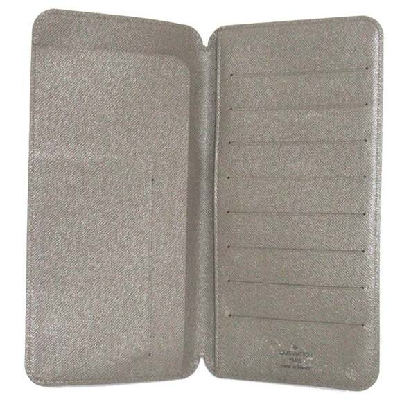LOUIS VUITTON Damier Geant Mage Leather Multi-Pass Case Khaki Men's